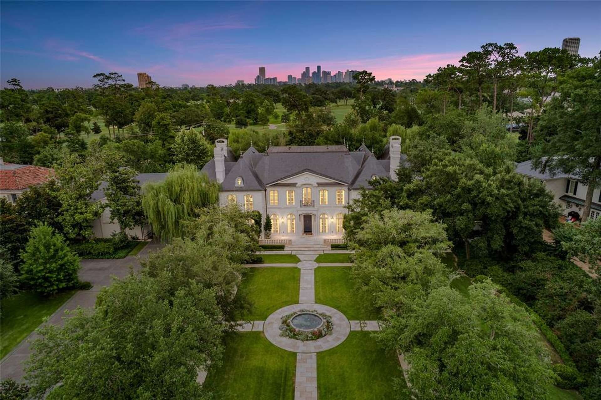 River Oaks | Hippest Neighborhoods