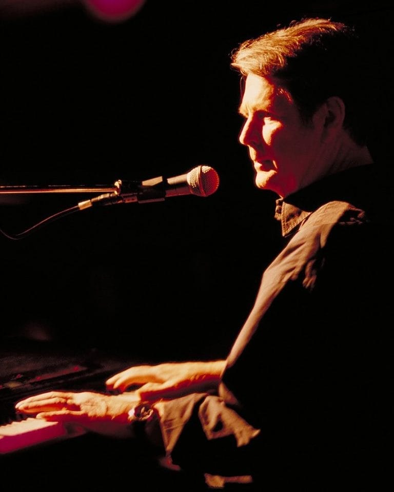 Brian Wilson, Beach Boys Co-Founder and Studio Pioneer, Dies at 82