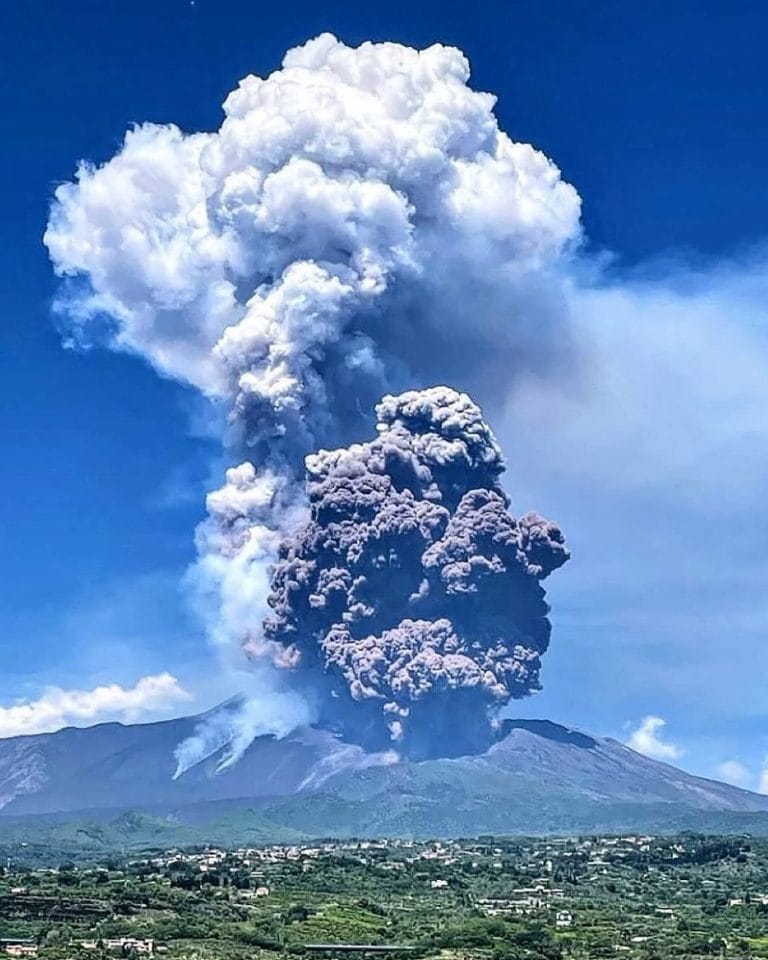 Mount Etna in Italy Sends Ash into the Sky; Tourists Evacuate