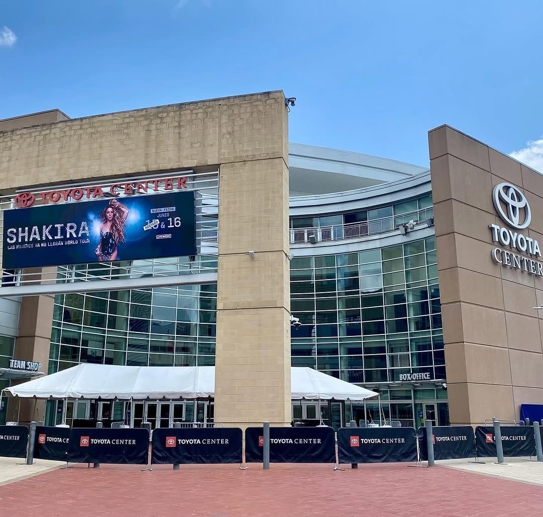 Shakira in Houston 2025: Tickets, Venue Guide & Tips