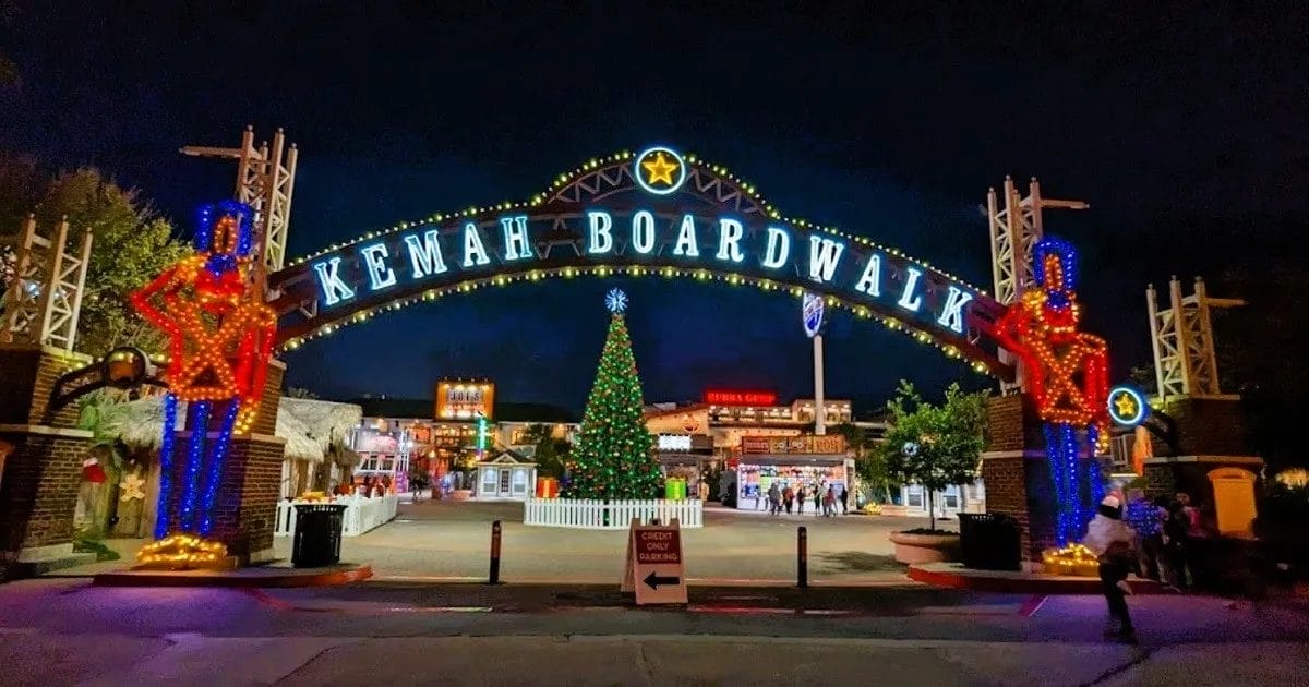 Kemah Boardwalk