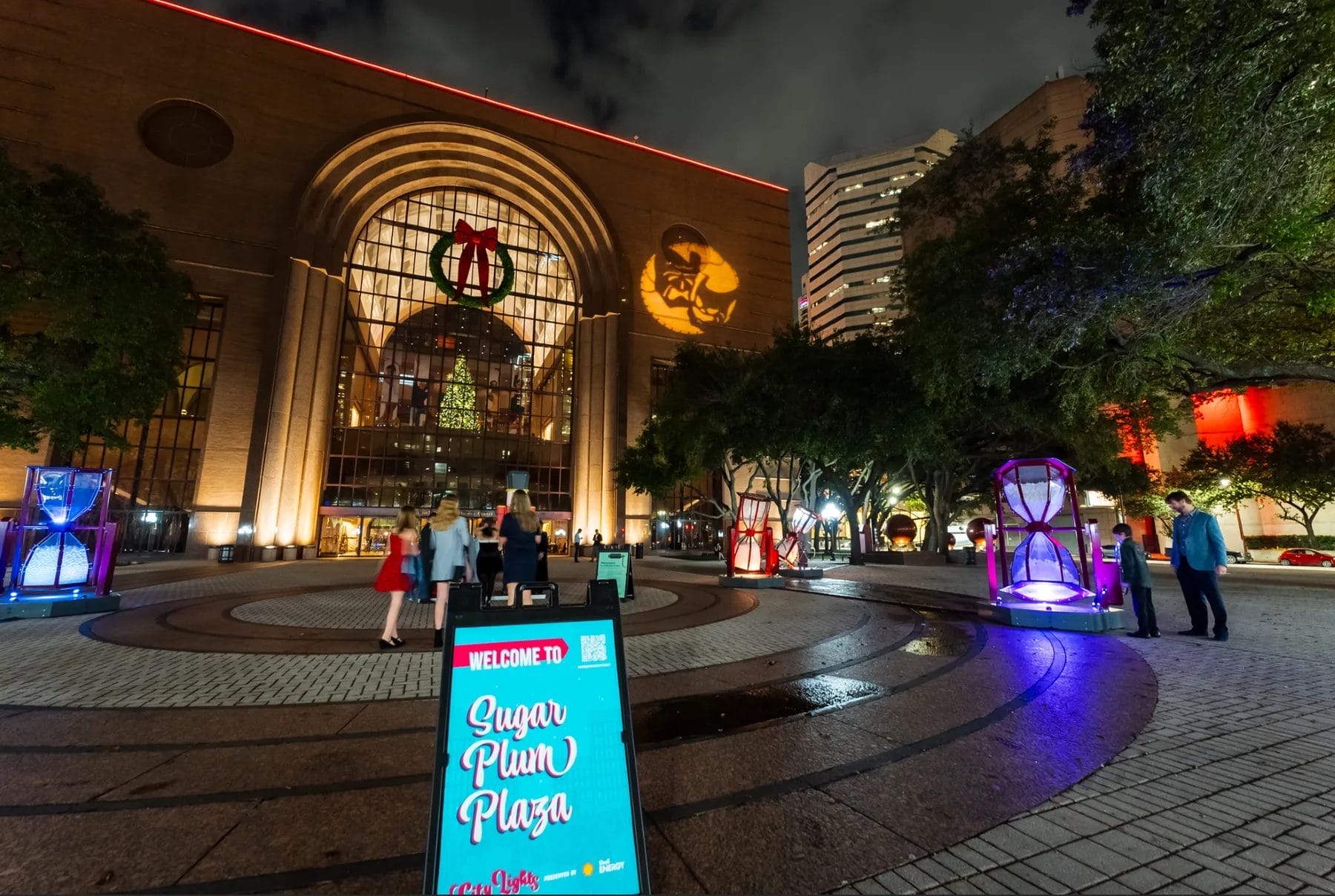 Sugar Plum Plaza at Wortham Theater Center