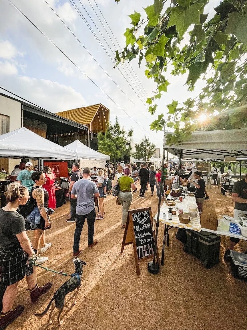 Thanksgiving Weekend